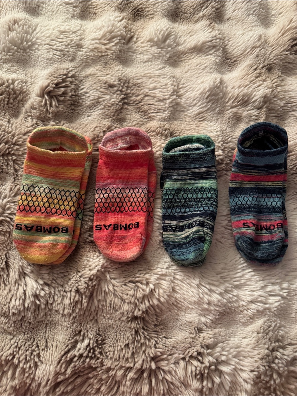 Bombas Youth Ankle Socks - Multi-Color 4 Pack